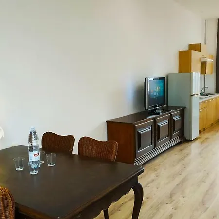 Lejlighed City Center Rent With Free Parking N44 *
